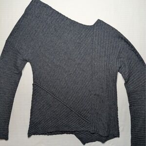 Free People Gray Ribbed Knit Sweater Asymmetrical Hem Cozy Minimal Boho XS